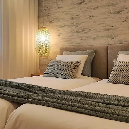 Garden House - Luxurious & 6 Pools & Golf & Tennis Court Apartman